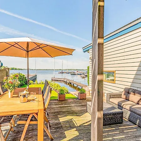 In With Wifi Nyaraló *